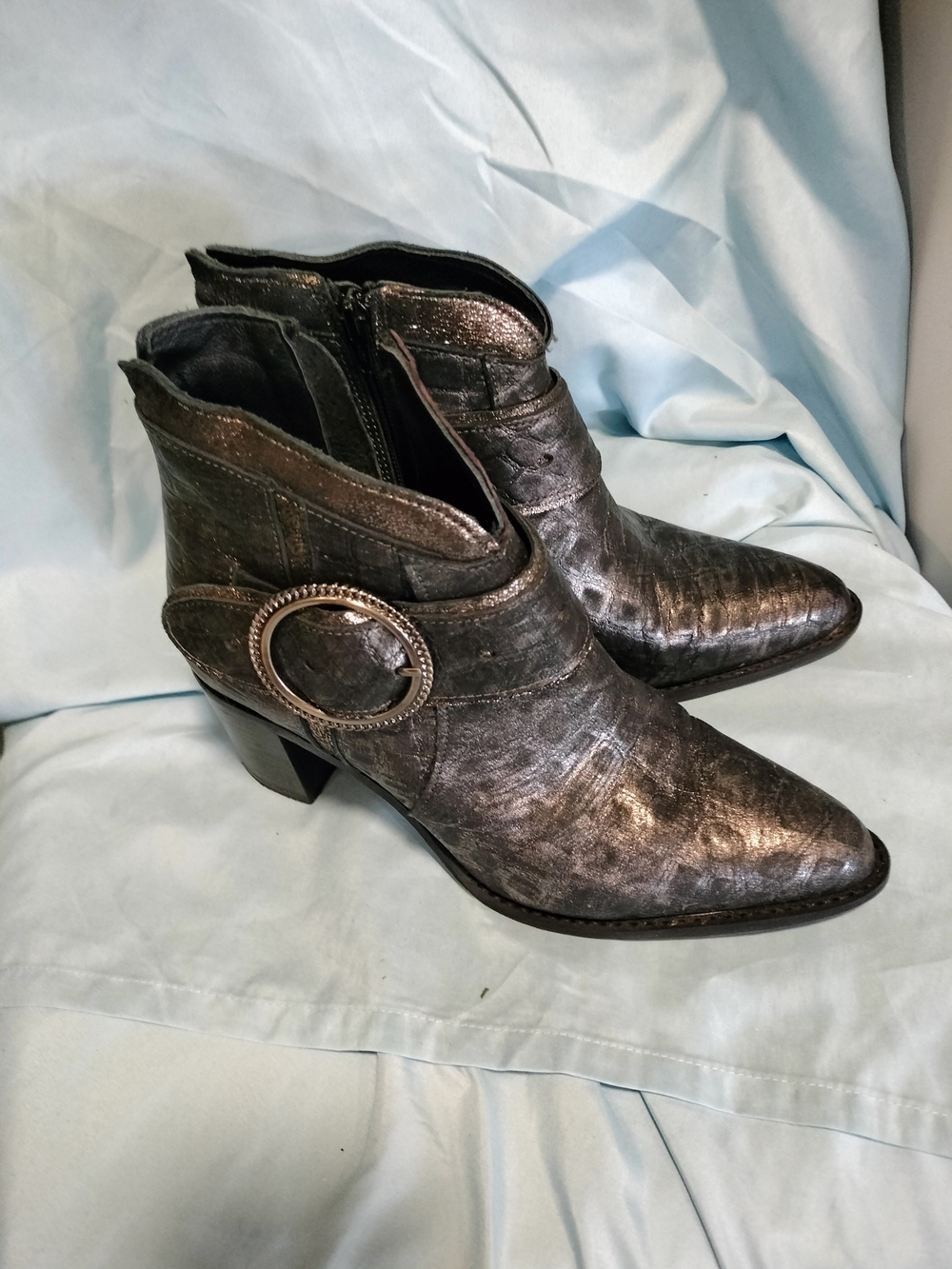 Metallic Black Western-Inspired Ankle Booties with Decorative Buckle